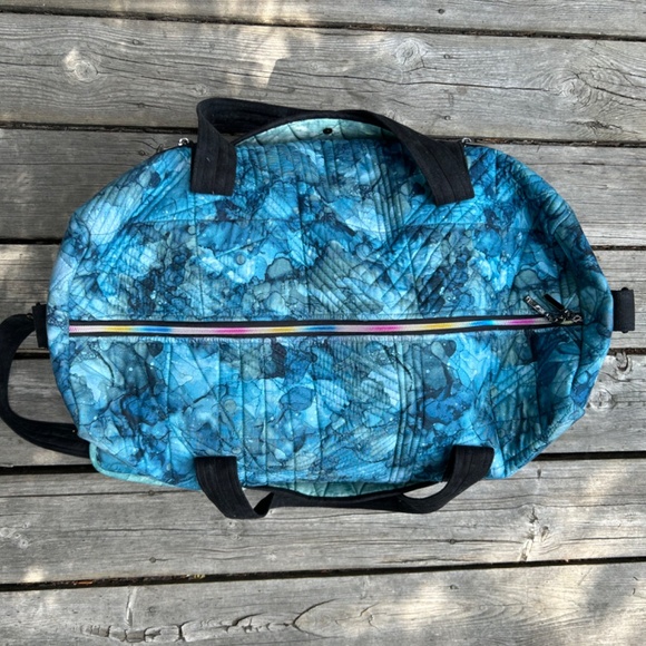 Quilt Duffle Bag - Picture 2 of 14